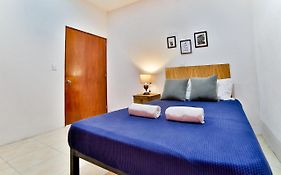 Hostal Ten To Ten Puerto Vallarta